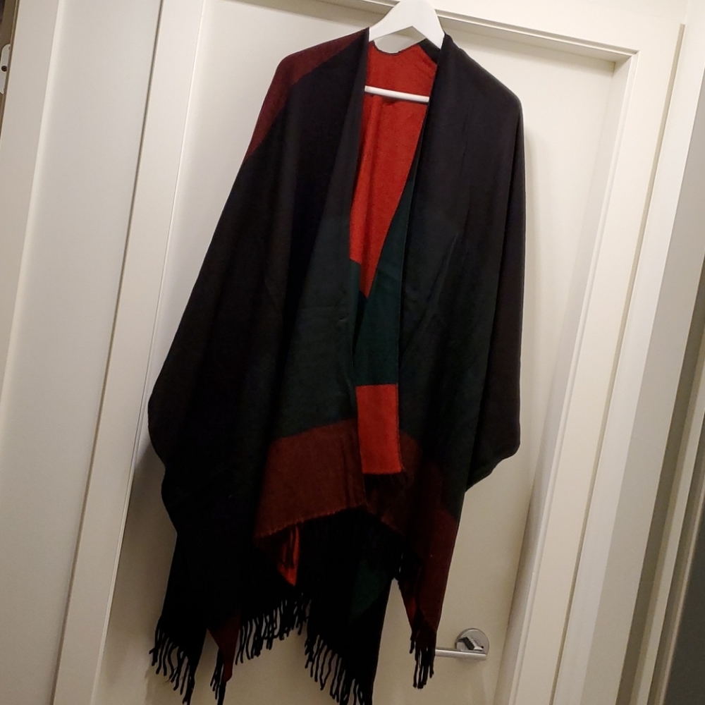 Reversible poncho